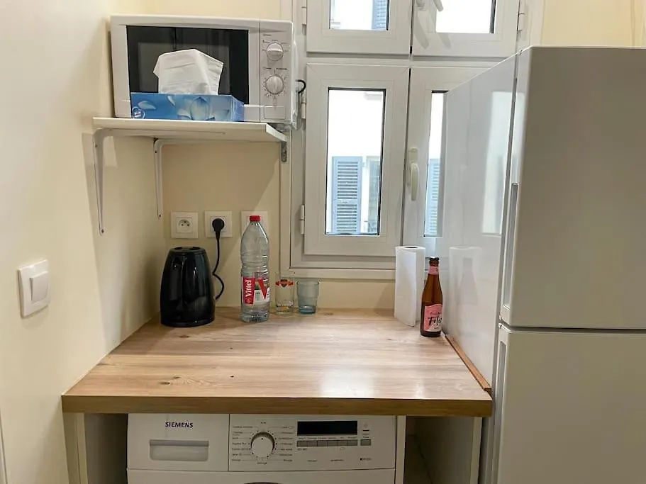 Apartment Studio Parisien, Le Louis Blanc