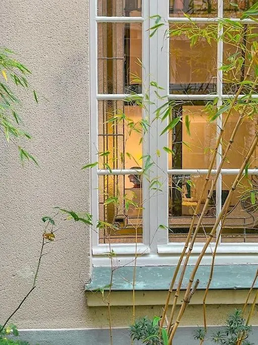 Studio Parisien, Le Louis Blanc Apartment Paris